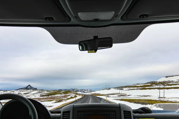 10 consejos para conducir autocaravana en la nieve