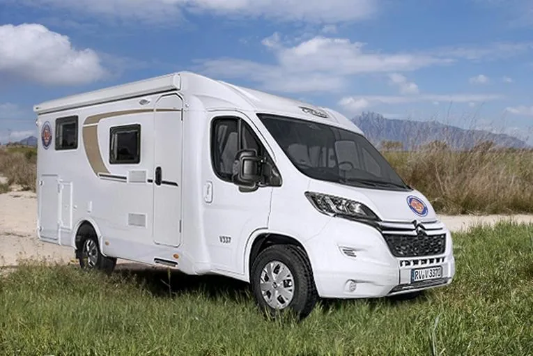 Camper autocaravana Carado V132
