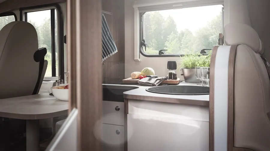 Autocaravana Carado T447 de alquiler: fregadero
