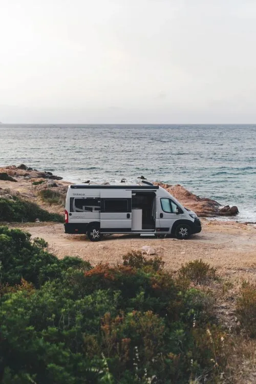 Alquiler de furgonetas Camper