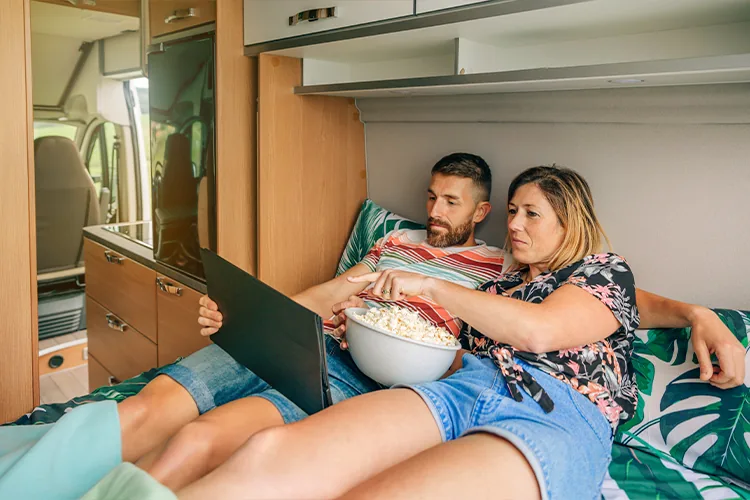 ¿Cuánto cuesta alquilar una autocaravana de 2 plazas? Precios y modelos