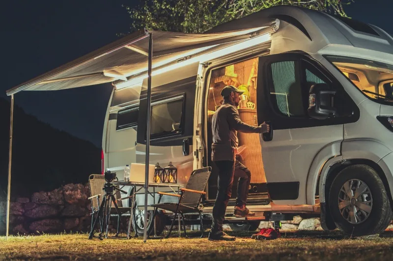 es seguro dormir en autocaravana