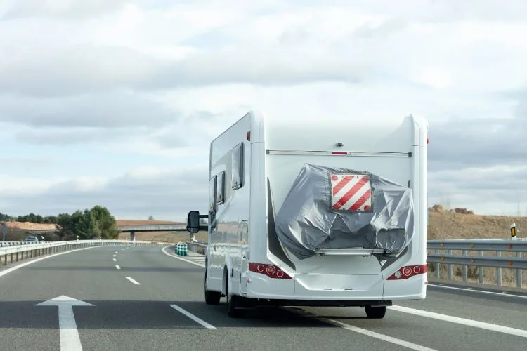velocitat màxima autocaravana